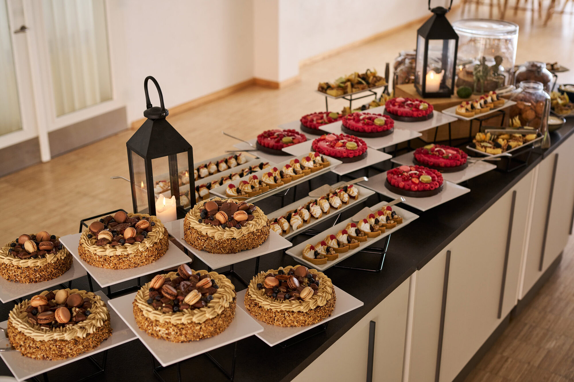 Det bedste kagebord på Severin Kursuscenter og Hotel i Middelfart på Fyn