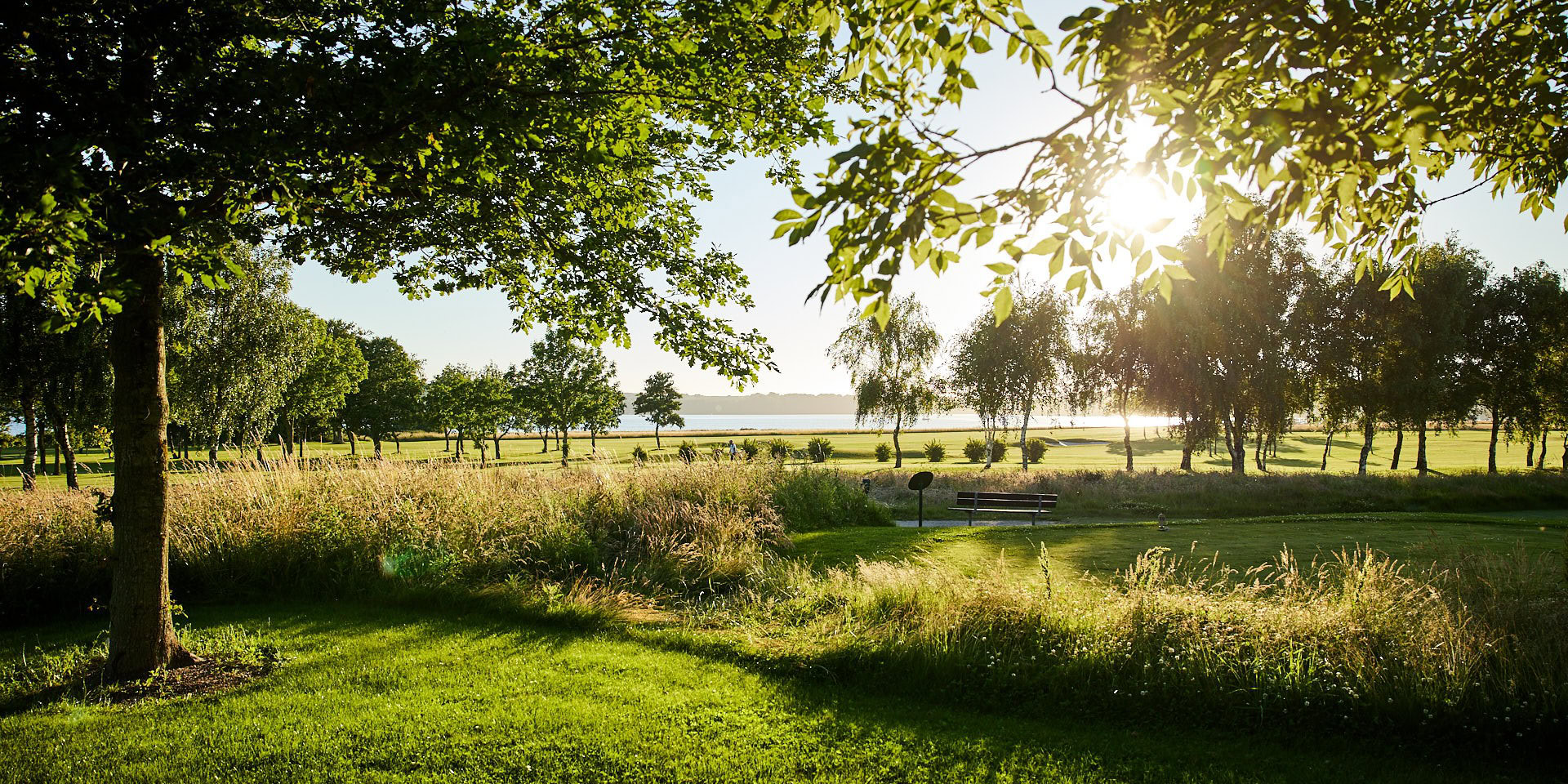 Golfophold på Severin Kursuscenter og Hotel i Middelfart på Fyn - foto af Martin Ries Fotografi (www.martinries.dk)Golfophold på Severin Kursuscenter og Hotel i Middelfart på Fyn - foto af Martin Ries Fotografi (www.martinries.dk)